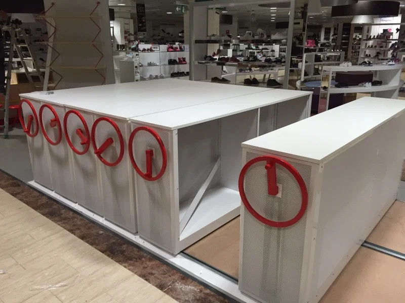 Assemblage de meubles dans les centres EL CORTE INGLÉS