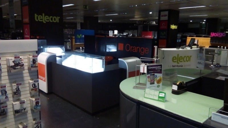 Montaje de mobiliario Orange Corte inglés