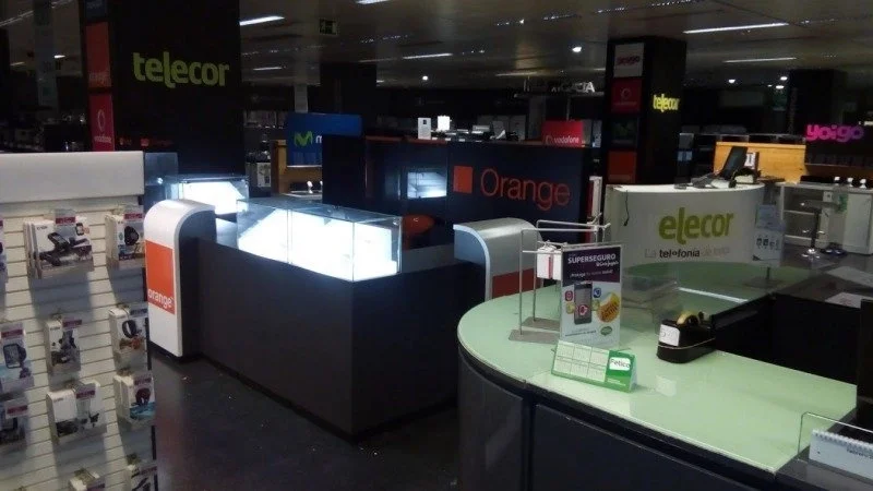 Assemblage de meubles Orange Corte Inglés