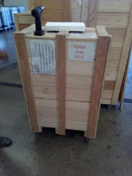 Montage du stand dans des boîtes